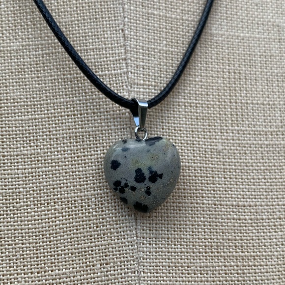 Handmade Genuine Speckled Heart Stone Amulet Necklace - Picture 3 of 10